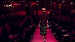Schiaparelli’s 70s Inspired Collection of Luxe Fabrics, Stars and Sequins