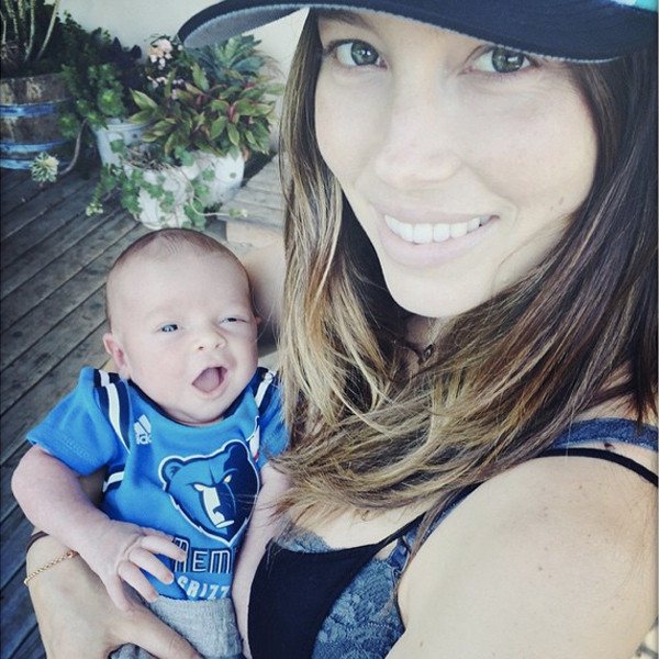Justin Timberlake and Jessica Biel Share First Baby Photo